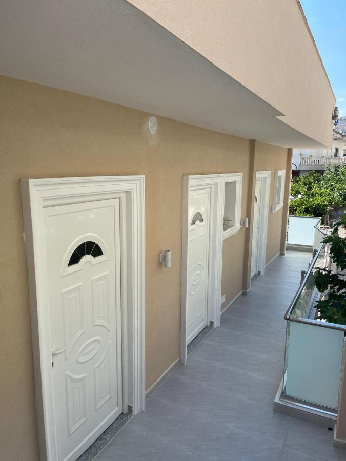 Villa Eden Breeze Sarande Ngoại thất bức ảnh
