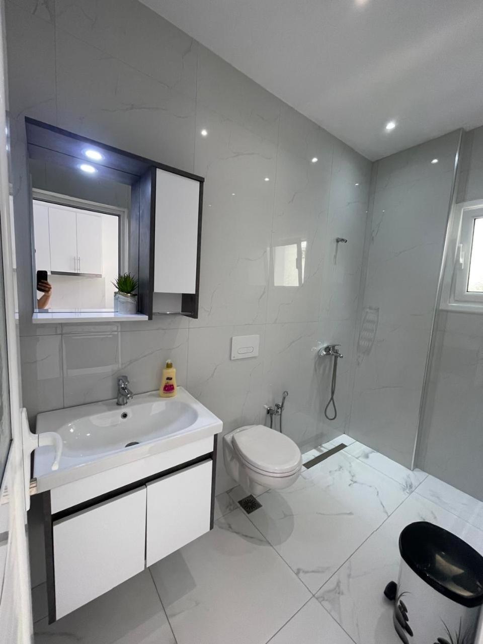 Villa Eden Breeze Sarande Ngoại thất bức ảnh